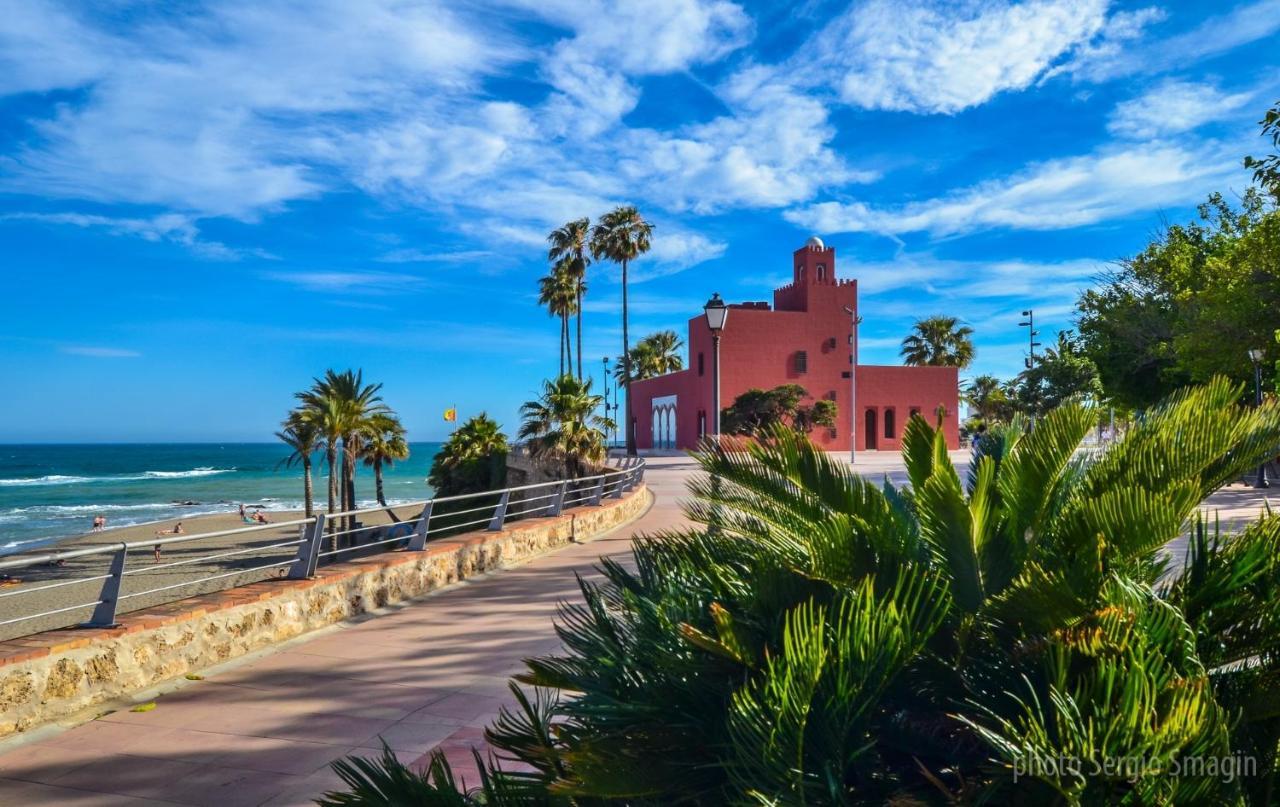 Timon II Apartamentos - A Solo 90 Metros De La Playa - Parking Gratis - Avenida De Las Palmeras Benalmádena Esterno foto
