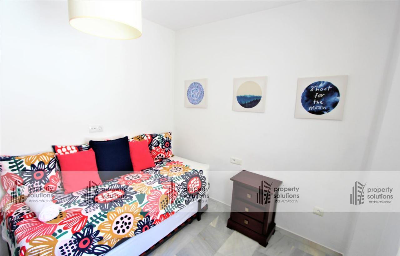 Timon II Apartamentos - A Solo 90 Metros De La Playa - Parking Gratis - Avenida De Las Palmeras Benalmádena Esterno foto