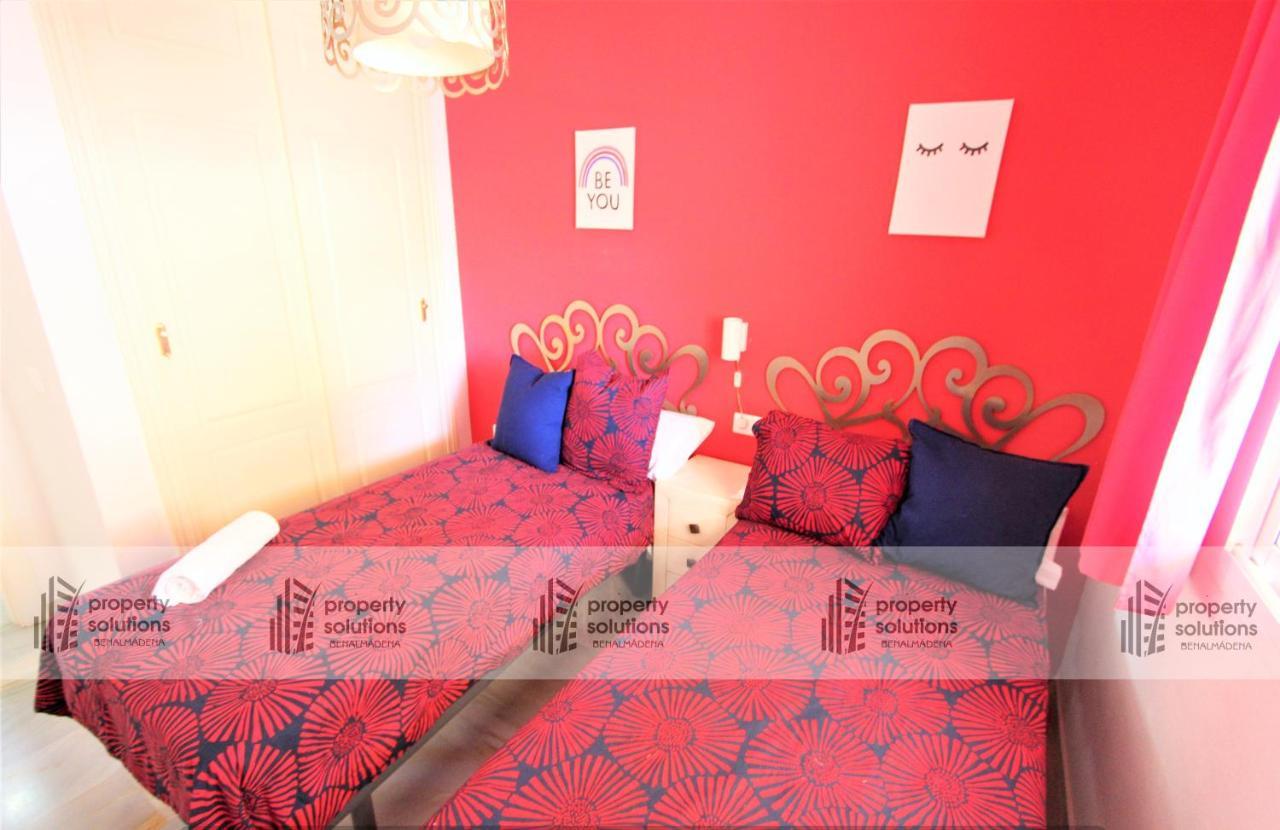 Timon II Apartamentos - A Solo 90 Metros De La Playa - Parking Gratis - Avenida De Las Palmeras Benalmádena Esterno foto